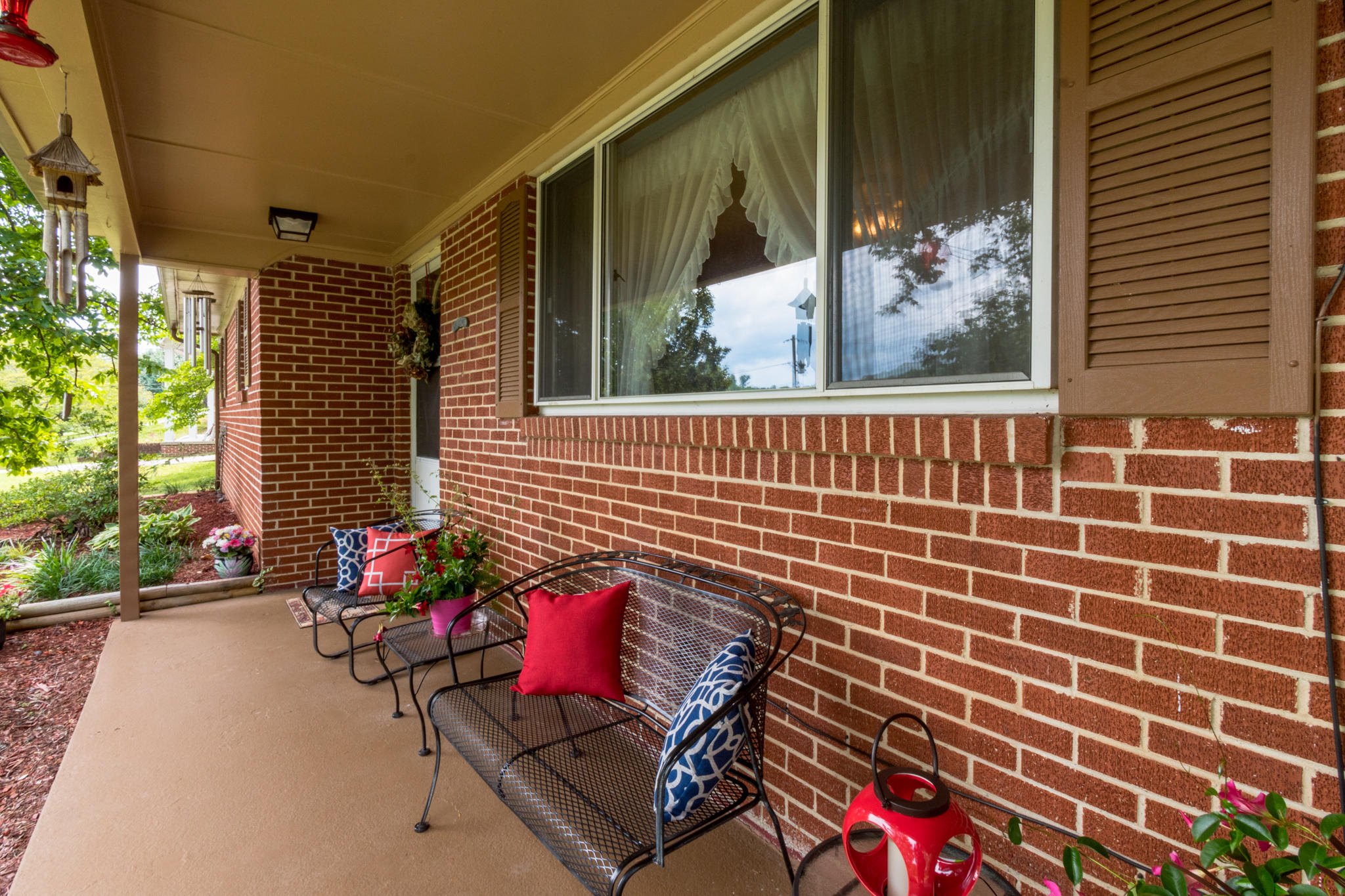 328 Chestnut Street Spring City, TN 37381 - Photo 6 of 30 20170803-_DSC0289
