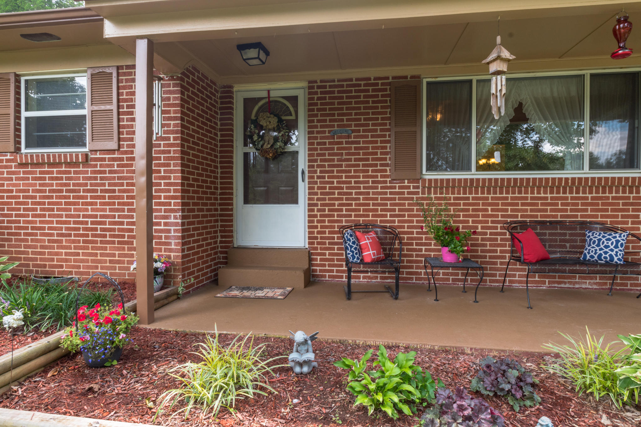 328 Chestnut Street Spring City, TN 37381 - Photo 7 of 30 20170803-_DSC0291
