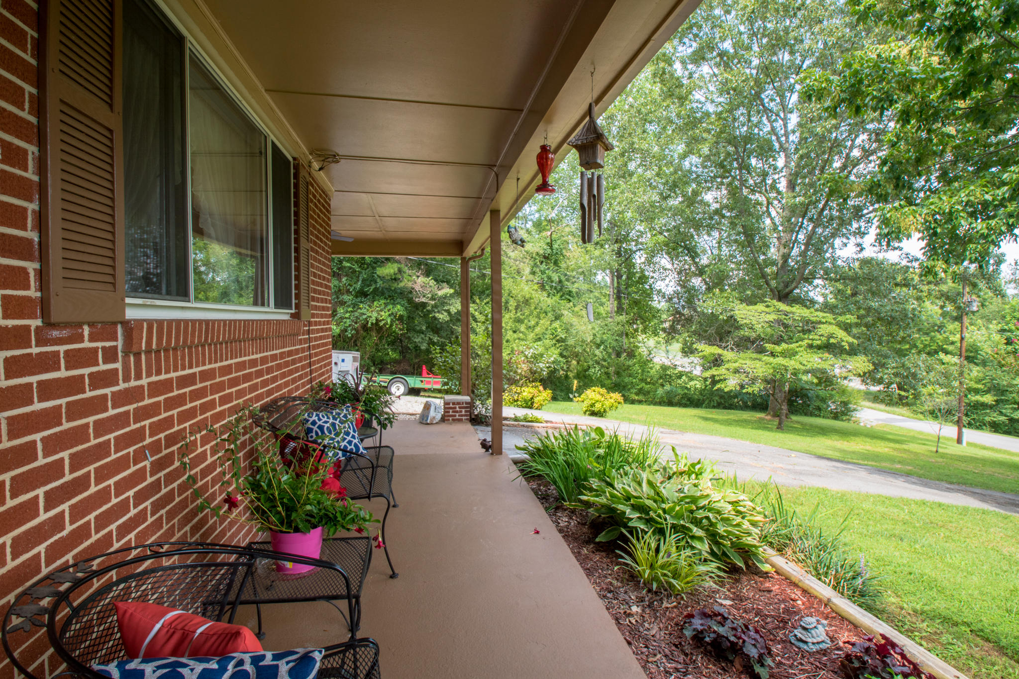 328 Chestnut Street Spring City, TN 37381 - Photo 8 of 30 20170803-_DSC0293