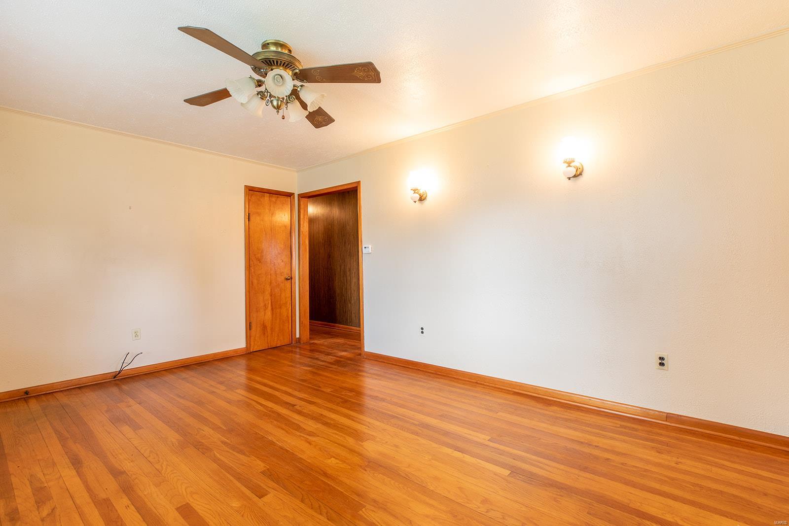 210 Virginia Street Brighton, IL 62012 - Photo 13 of 26 Gallery Image 13