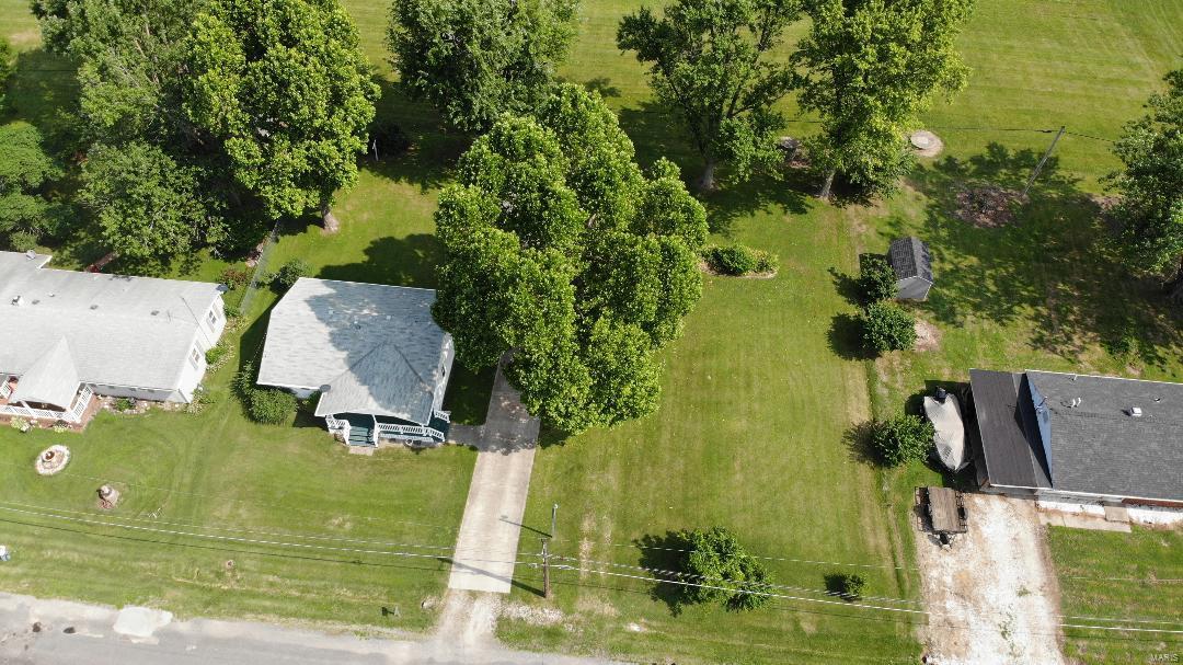 210 Virginia Street Brighton, IL 62012 - Photo 3 of 26 Gallery Image 3