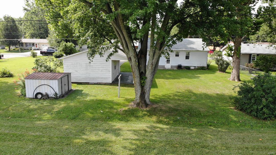 210 Virginia Street Brighton, IL 62012 - Photo 8 of 26 Gallery Image 8