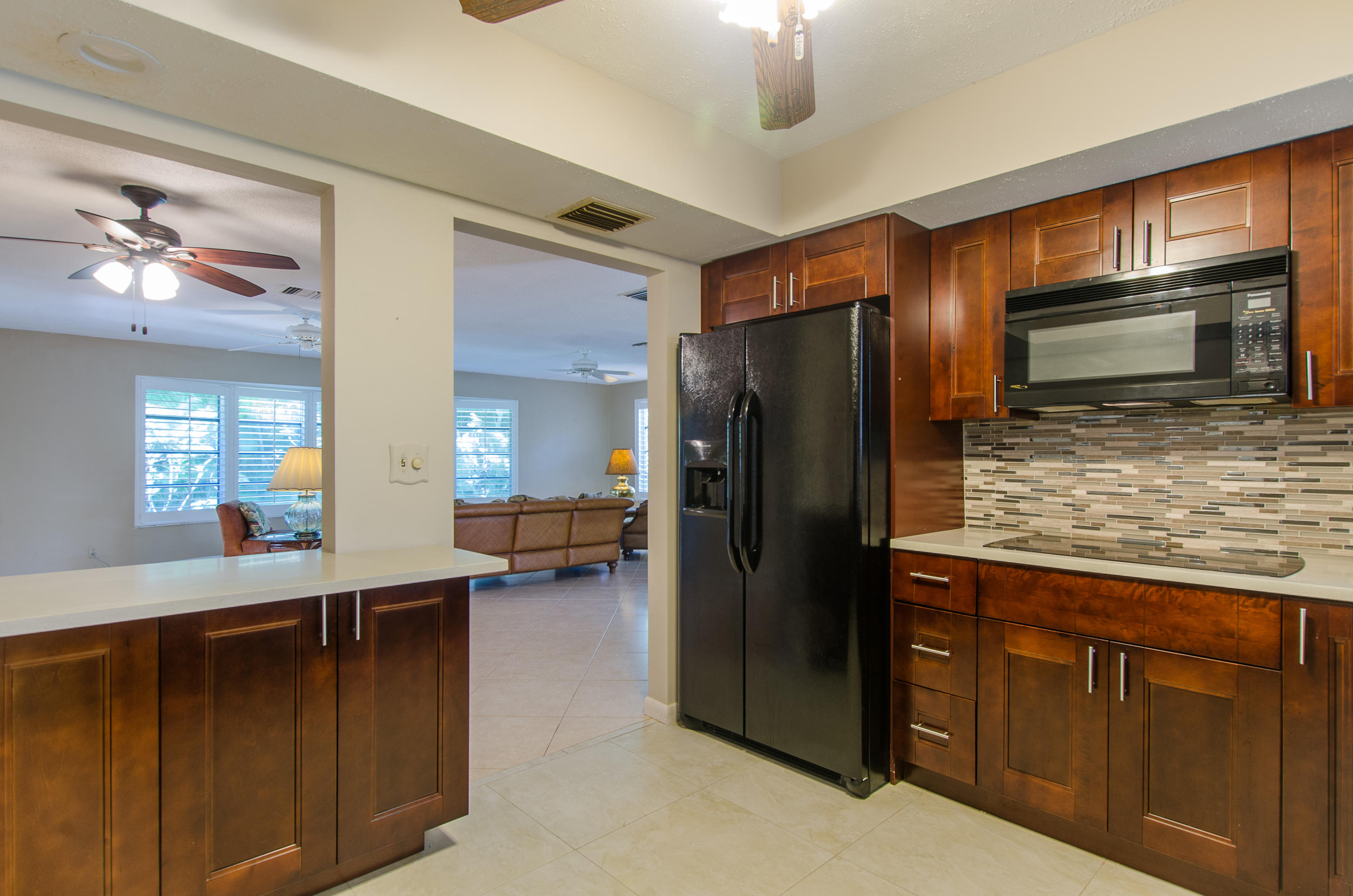 354 Southwest 7th Avenue Boca Raton, FL 33486 - Photo 11 of 30 354 SW 7th Ave Full-15