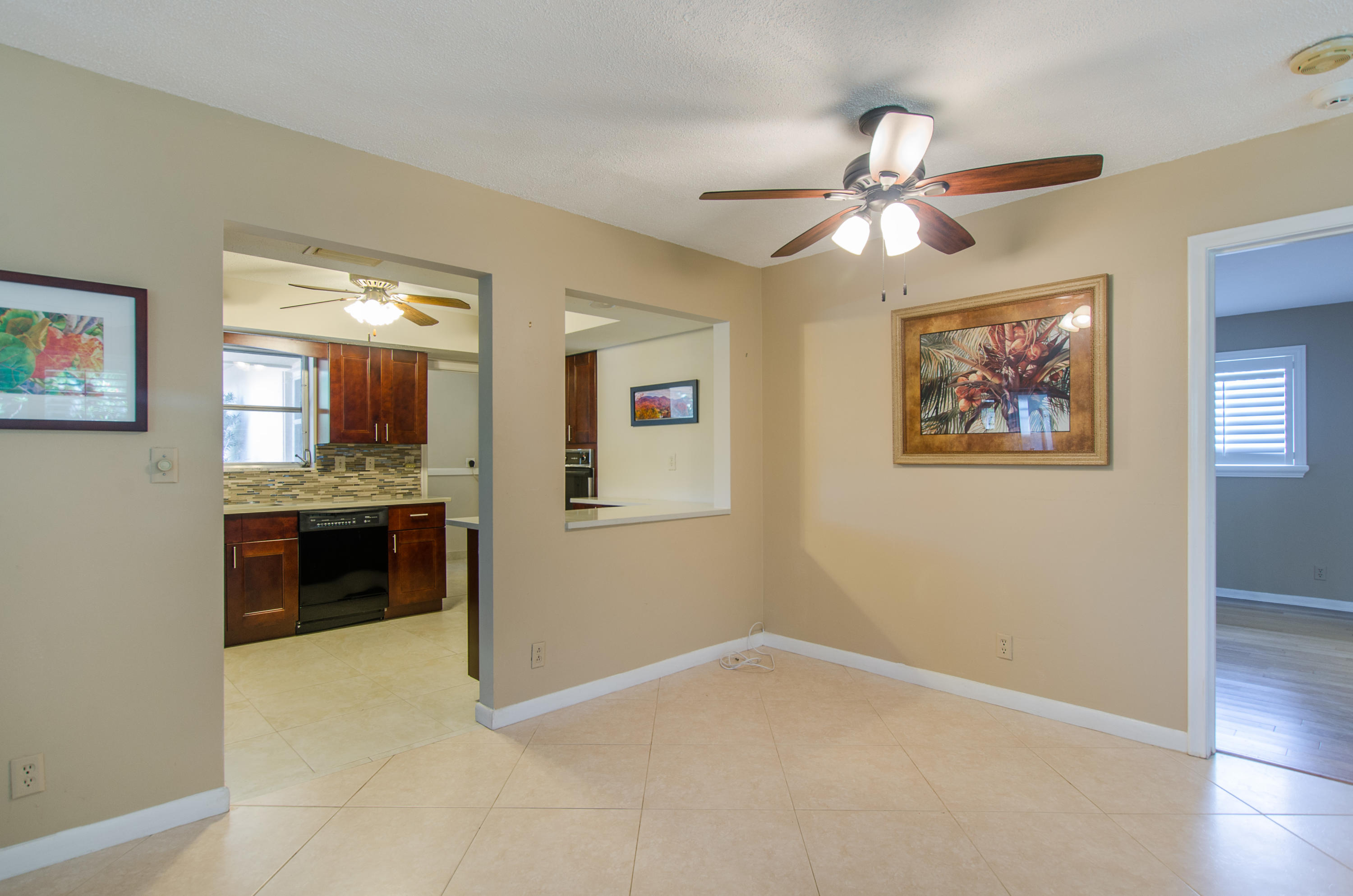 354 Southwest 7th Avenue Boca Raton, FL 33486 - Photo 13 of 30 354 SW 7th Ave Full-20