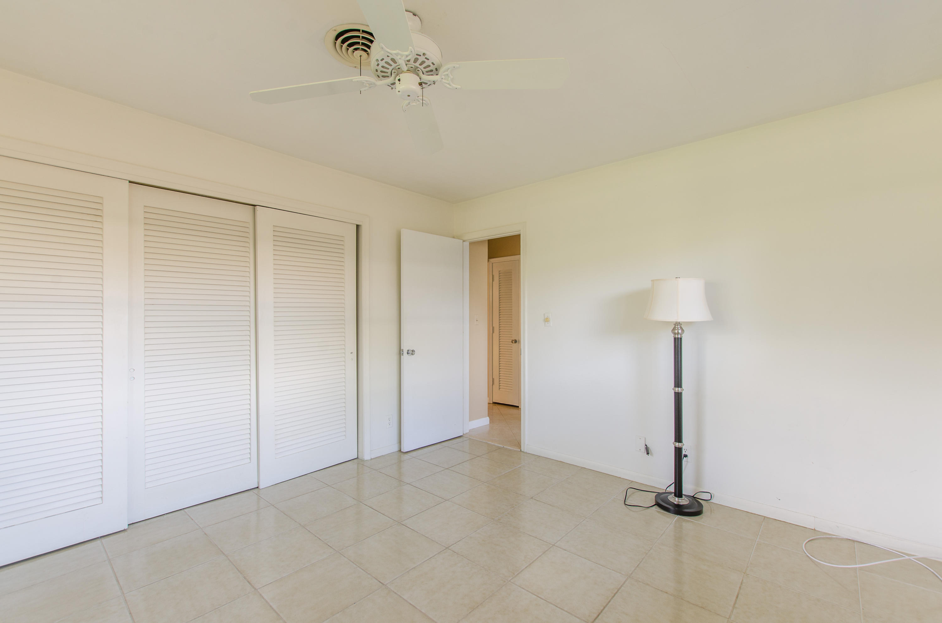 354 Southwest 7th Avenue Boca Raton, FL 33486 - Photo 19 of 30 354 SW 7th Ave Full-31