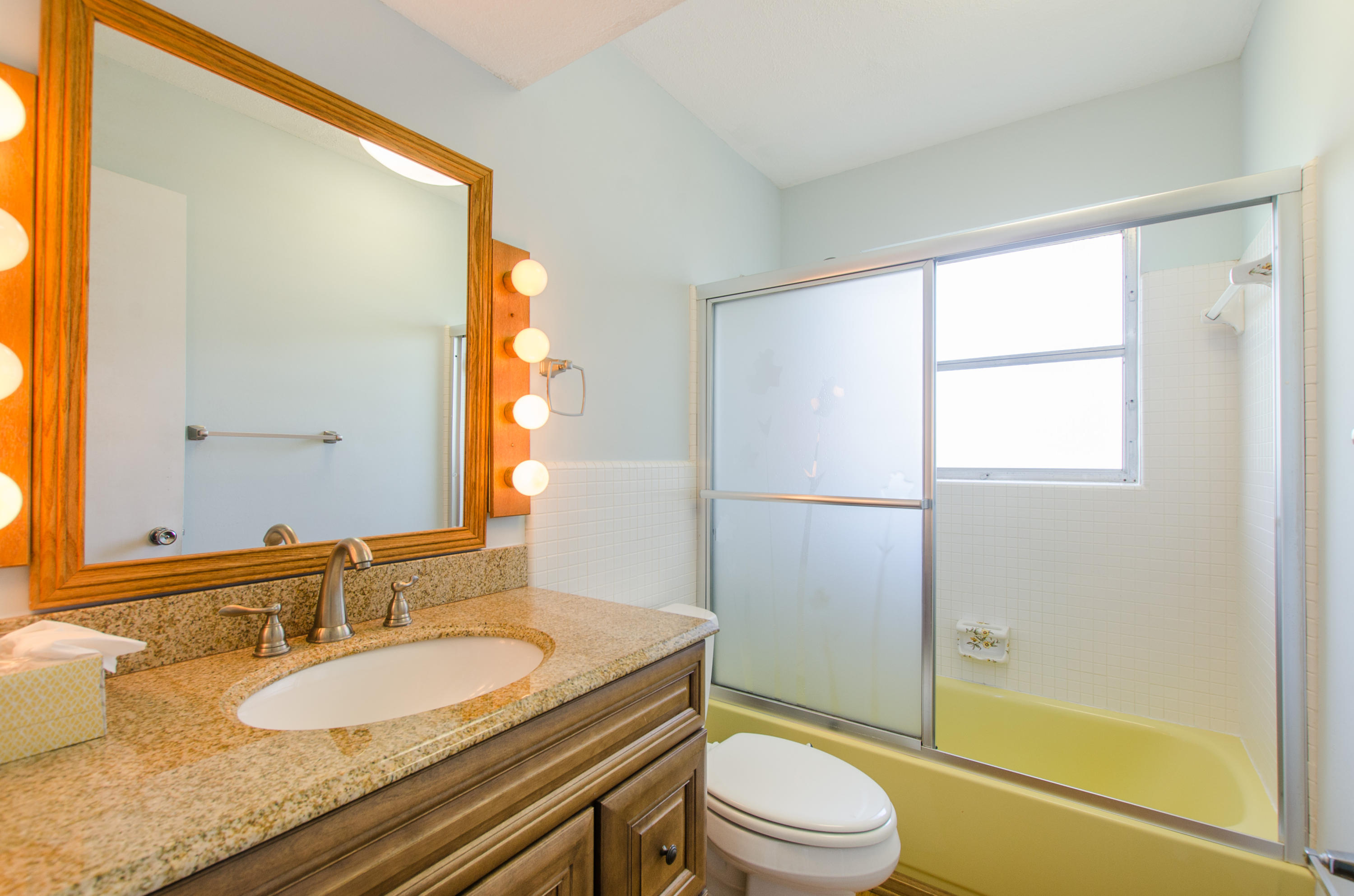 354 Southwest 7th Avenue Boca Raton, FL 33486 - Photo 22 of 30 354 SW 7th Ave Full-30