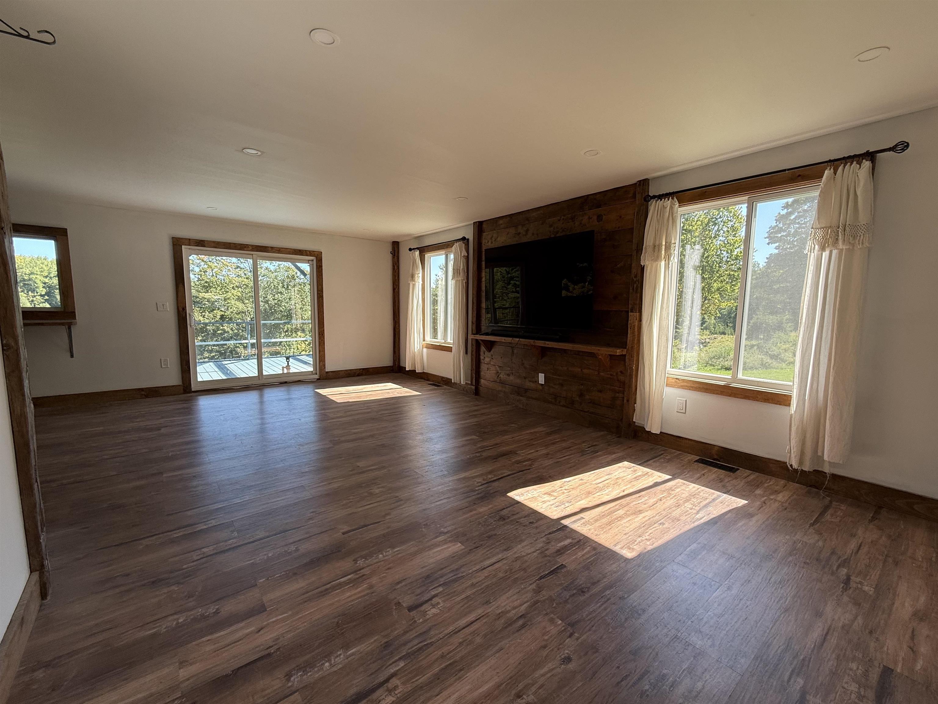 1720 MacIntosh Hill Road Bethel, VT 05060 - Photo 14 of 59 Gallery Image 14