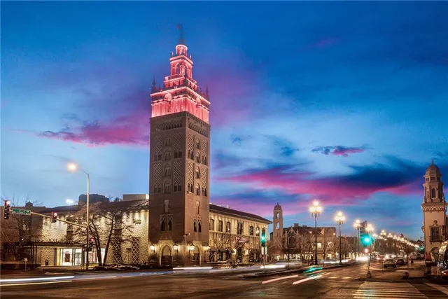 $1,399,000 | 202 West 50th Street, Kansas City, MO 64112