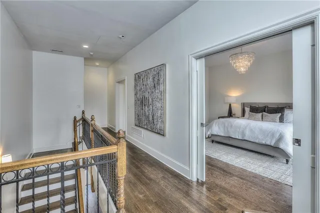 $1,399,000 | 202 West 50th Street, Kansas City, MO 64112