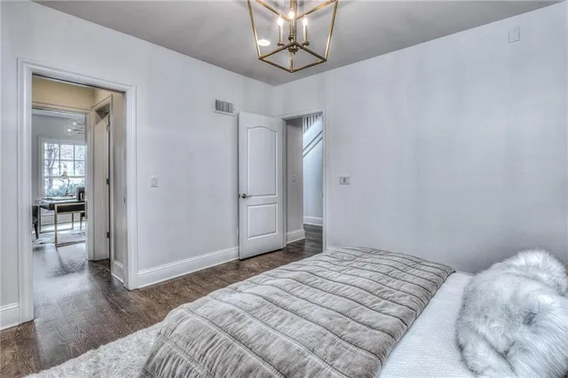 $1,399,000 | 202 West 50th Street, Kansas City, MO 64112