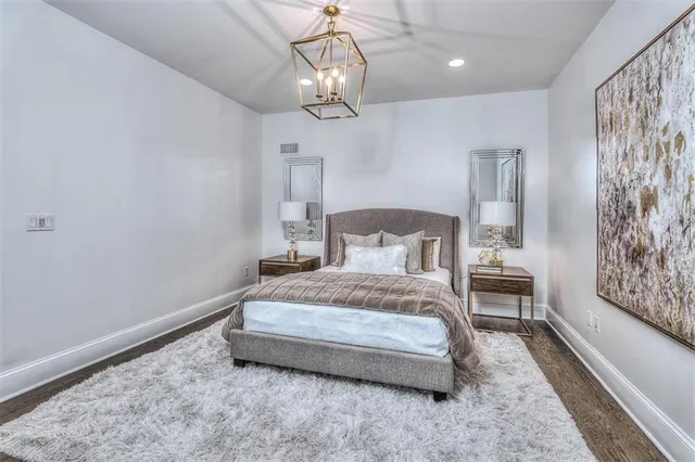 $1,399,000 | 202 West 50th Street, Kansas City, MO 64112