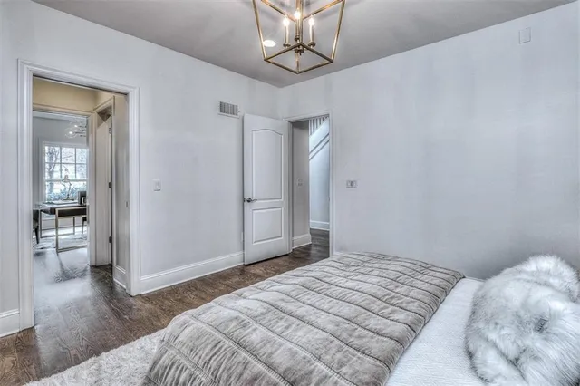 $1,399,000 | 202 West 50th Street, Kansas City, MO 64112