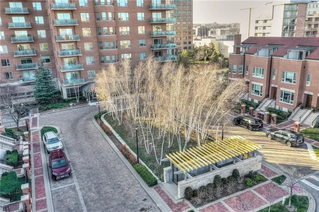 $1,399,000 | 202 West 50th Street, Kansas City, MO 64112