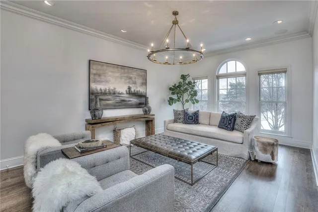 $1,399,000 | 202 West 50th Street, Kansas City, MO 64112