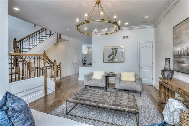 $1,399,000 | 202 West 50th Street, Kansas City, MO 64112