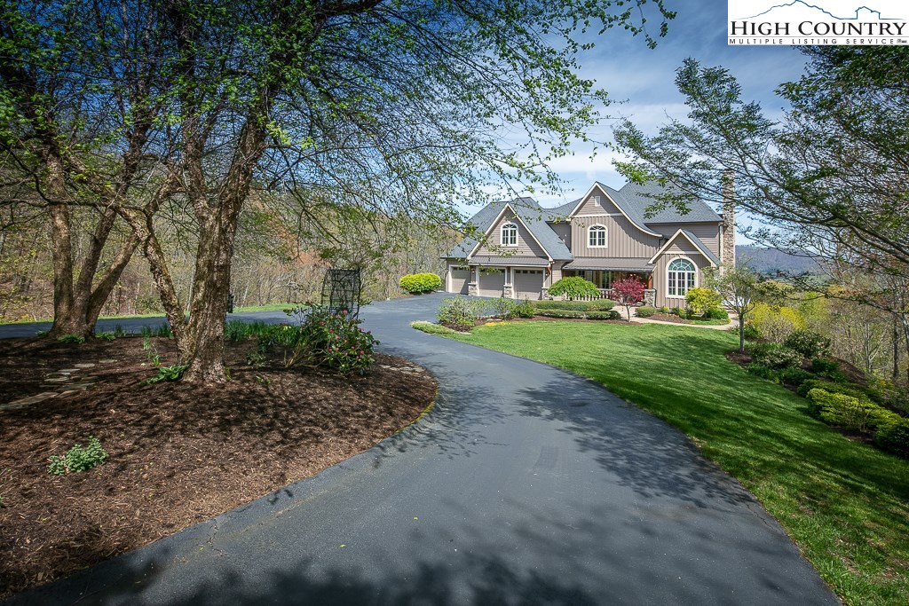 500 Forest Spring Lane Boone, NC 28607 - Photo 3 of 46 Gallery Image 3