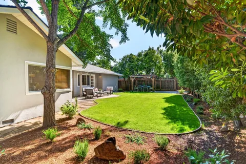 $3,985,000 | 26 Sevilla Drive, Los Altos, CA 94022