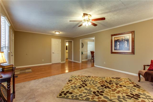 1011 Meadowbrook Road Murfreesboro, TN 37129 - Photo 3 of 20 Gallery Image 3