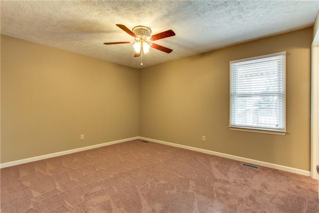 1011 Meadowbrook Road Murfreesboro, TN 37129 - Photo 8 of 20 Gallery Image 8