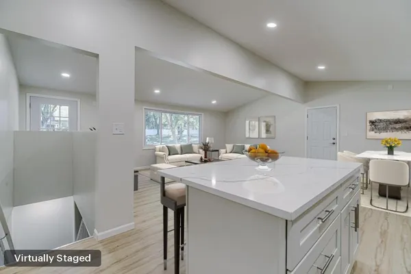 $2,950 | 835 Niagara Lane North, Plymouth, MN 55447