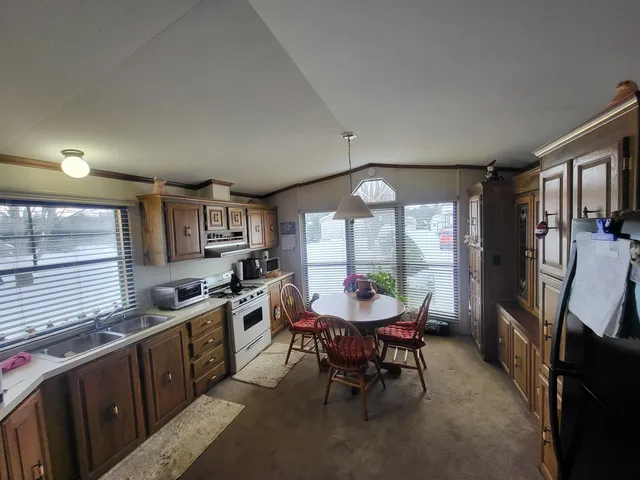 $39,900 | 9226 Elsie Avenue, Bear Lake, MI 49614