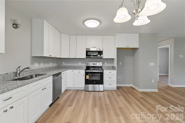 $299,900 | 1021 East 10th Street, Kannapolis, NC 28083