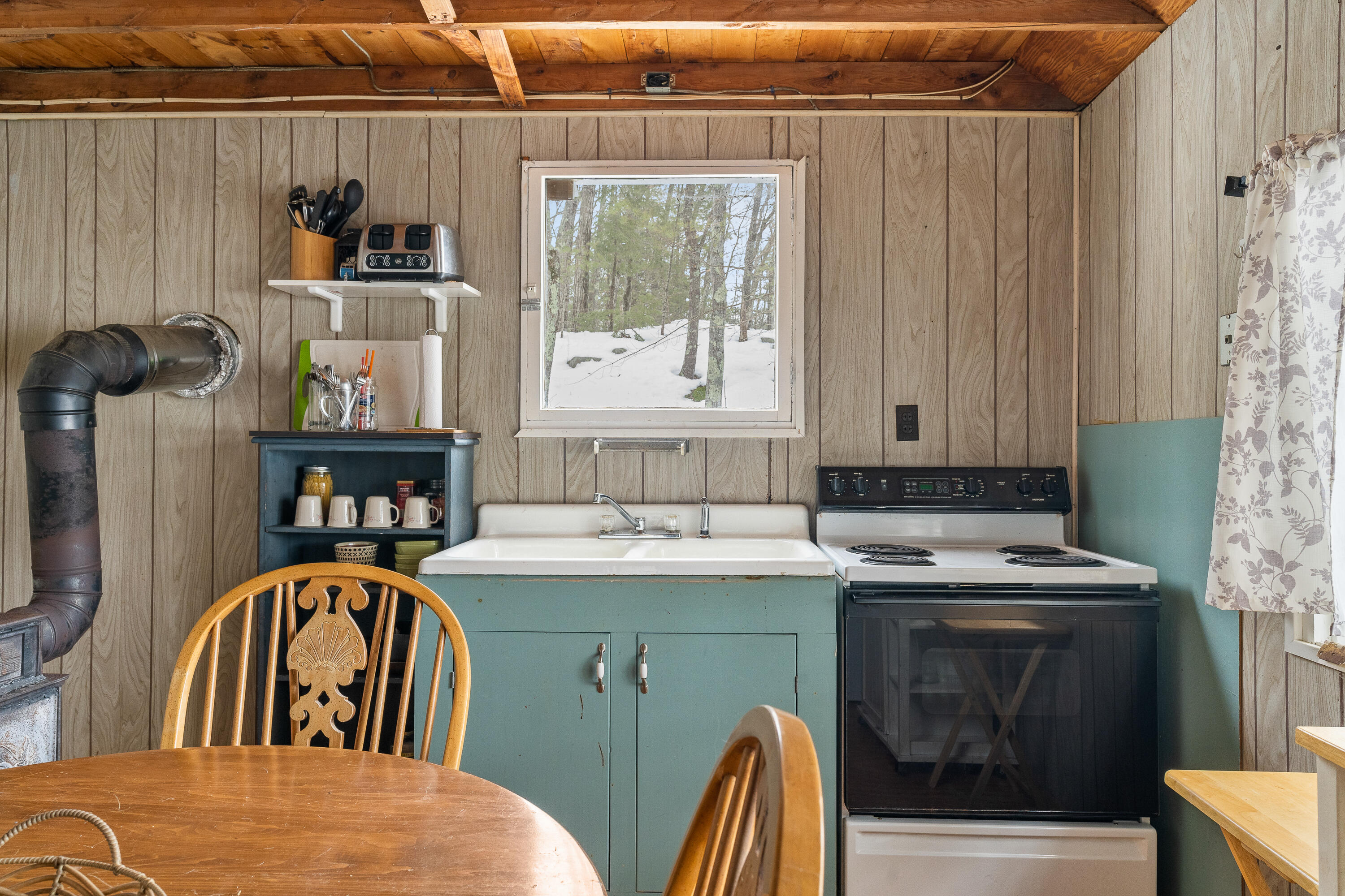 63 Forest Road Alfred, ME 04002 - Photo 15 of 28 Kitchen