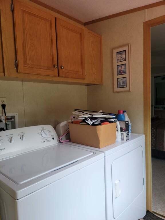 722 Hunt Valley Road Rocky Mount, VA 24151 - Photo 13 of 23 a utility room with dryer and washer
