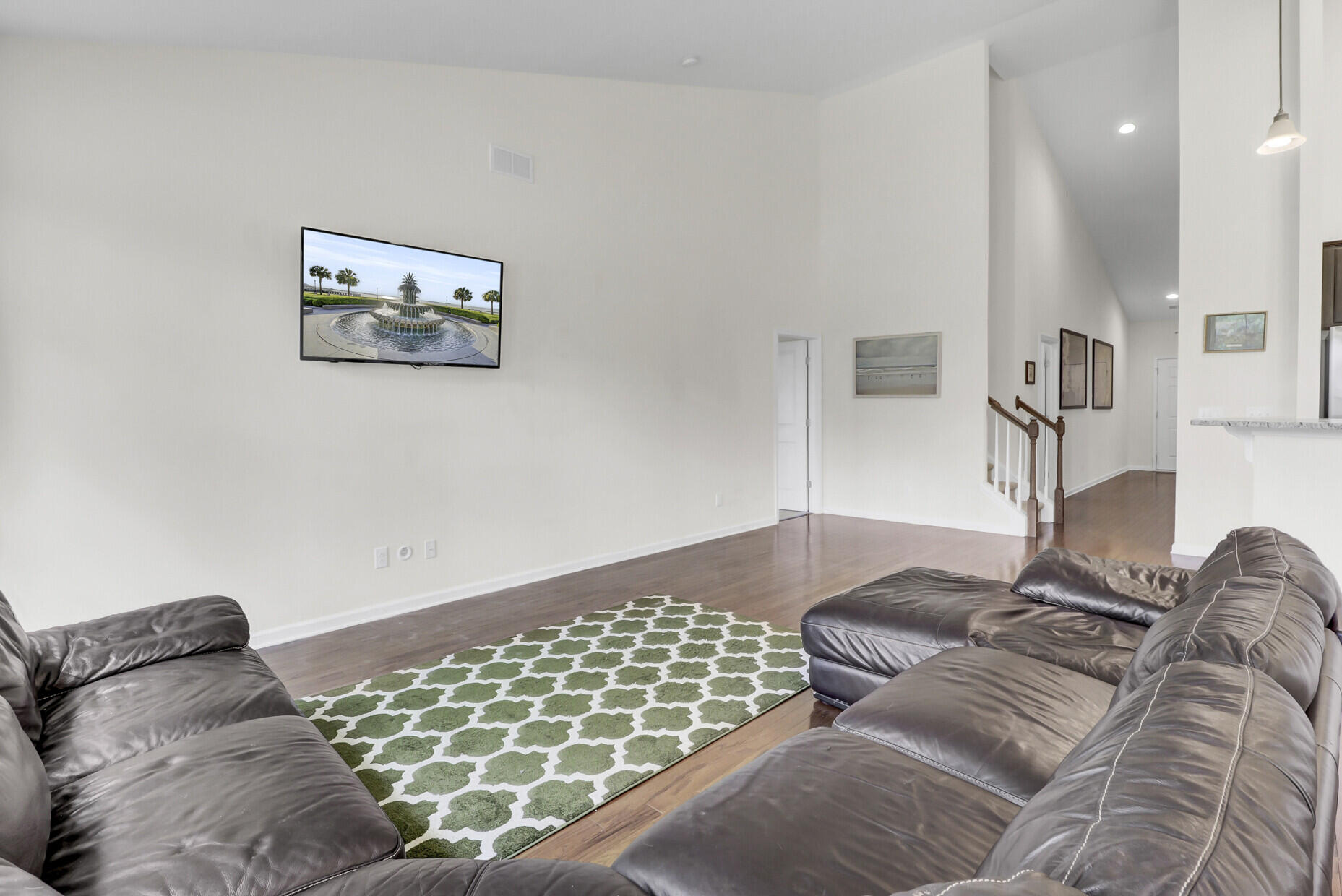 355 Spectrum Road Summerville, SC 29486 - Photo 9 of 41 09_9_1_mls