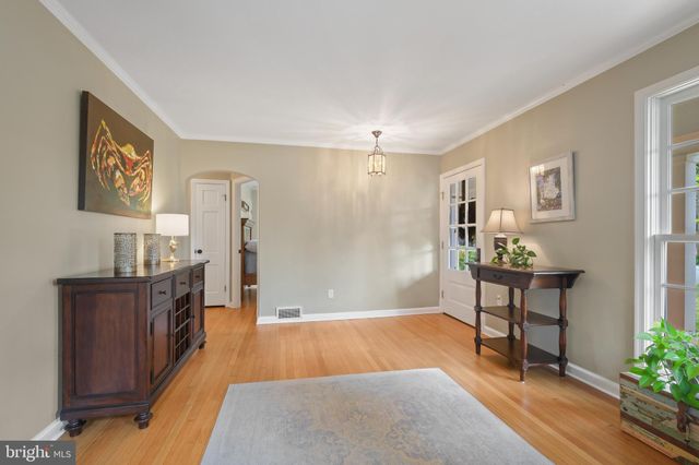 $1,460,000 | 6206 Vorlich Lane, Bethesda, MD 20817