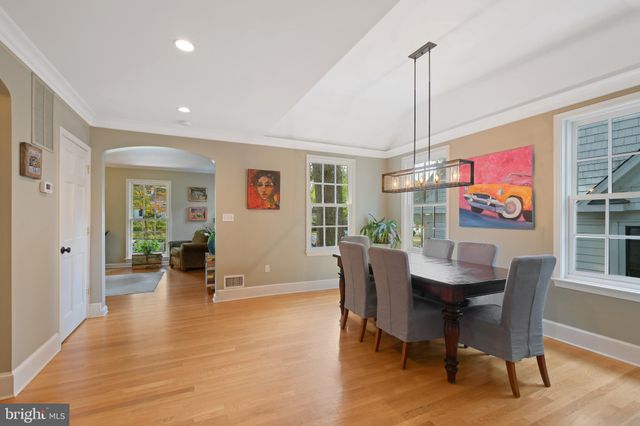 $1,460,000 | 6206 Vorlich Lane, Bethesda, MD 20817