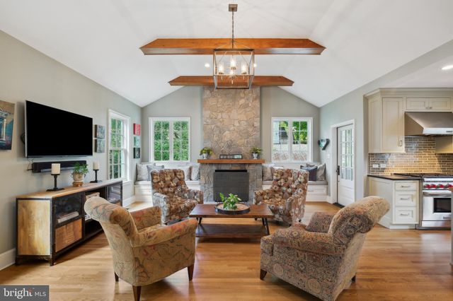 $1,460,000 | 6206 Vorlich Lane, Bethesda, MD 20817