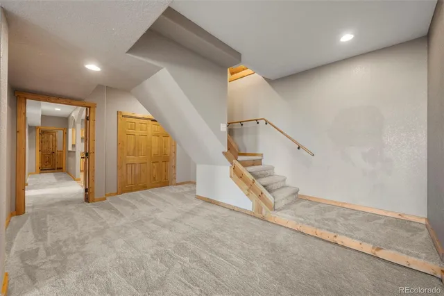 a view of an entryway