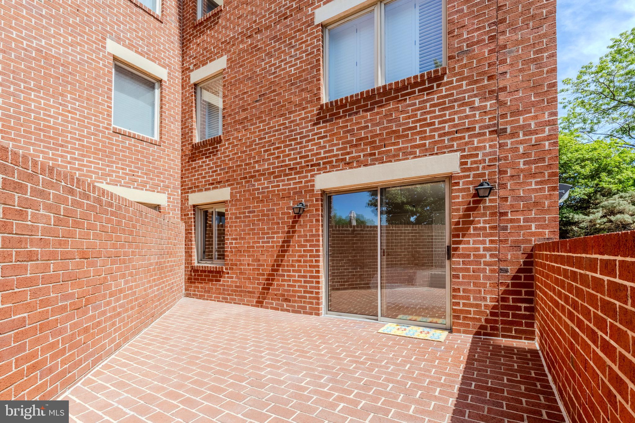 505 East Braddock Road, Unit 104 Alexandria, VA 22314 - Photo 27 of 42 HUGE Patio/Balcony - Biggest in Building