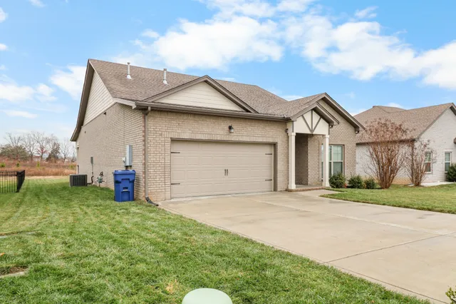 $2,300 | 740 Jersey Drive, Clarksville, TN 37043