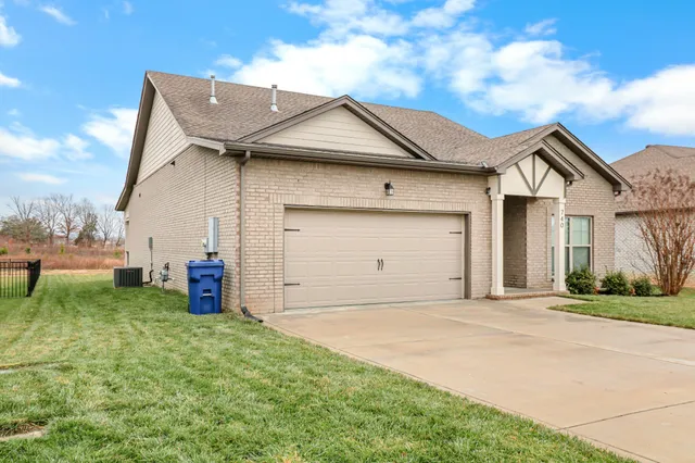 $2,300 | 740 Jersey Drive, Clarksville, TN 37043