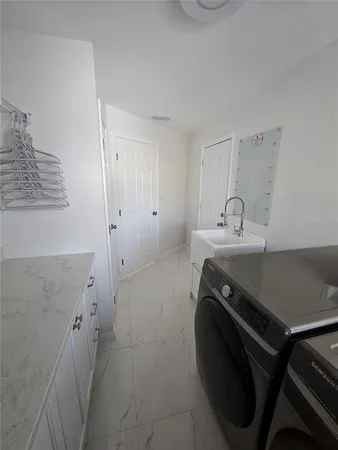 $1,049,000 | 142 Torrey Pines Point, Naples, FL 34113