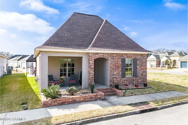 $295,000 | 105 Vienne Lane, Lafayette, LA 70507