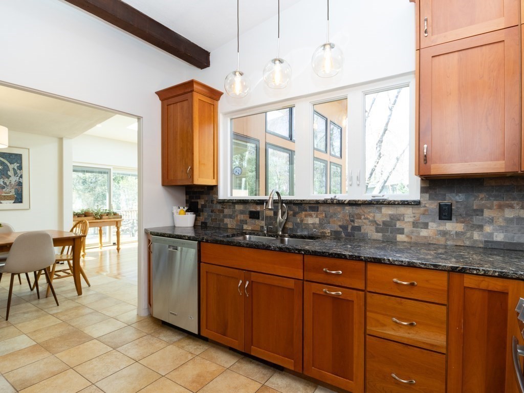 10 Angier Road Lexington, MA 02420 - Photo 18 of 37 Gallery Image 18