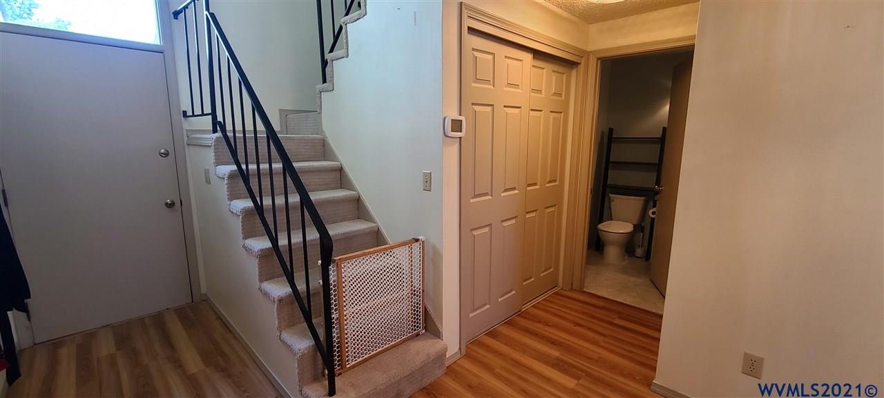3770 Auburn Road Northeast Salem, OR 97301 - Photo 5 of 22
