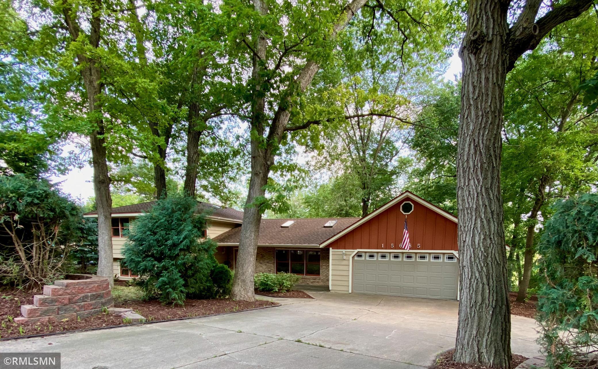 15685 Fish Point Road Prior Lake, MN 55372 - Photo 1 of 23 Gallery Image 1