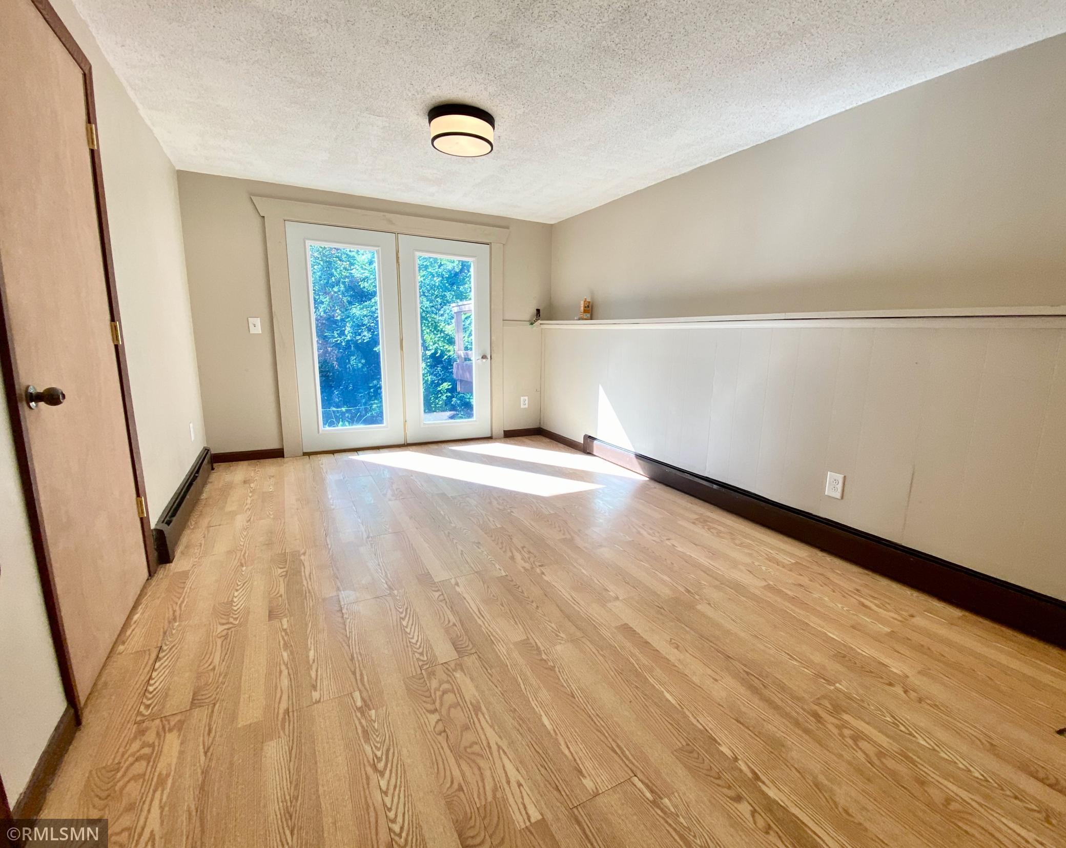 15685 Fish Point Road Prior Lake, MN 55372 - Photo 16 of 23 Gallery Image 16
