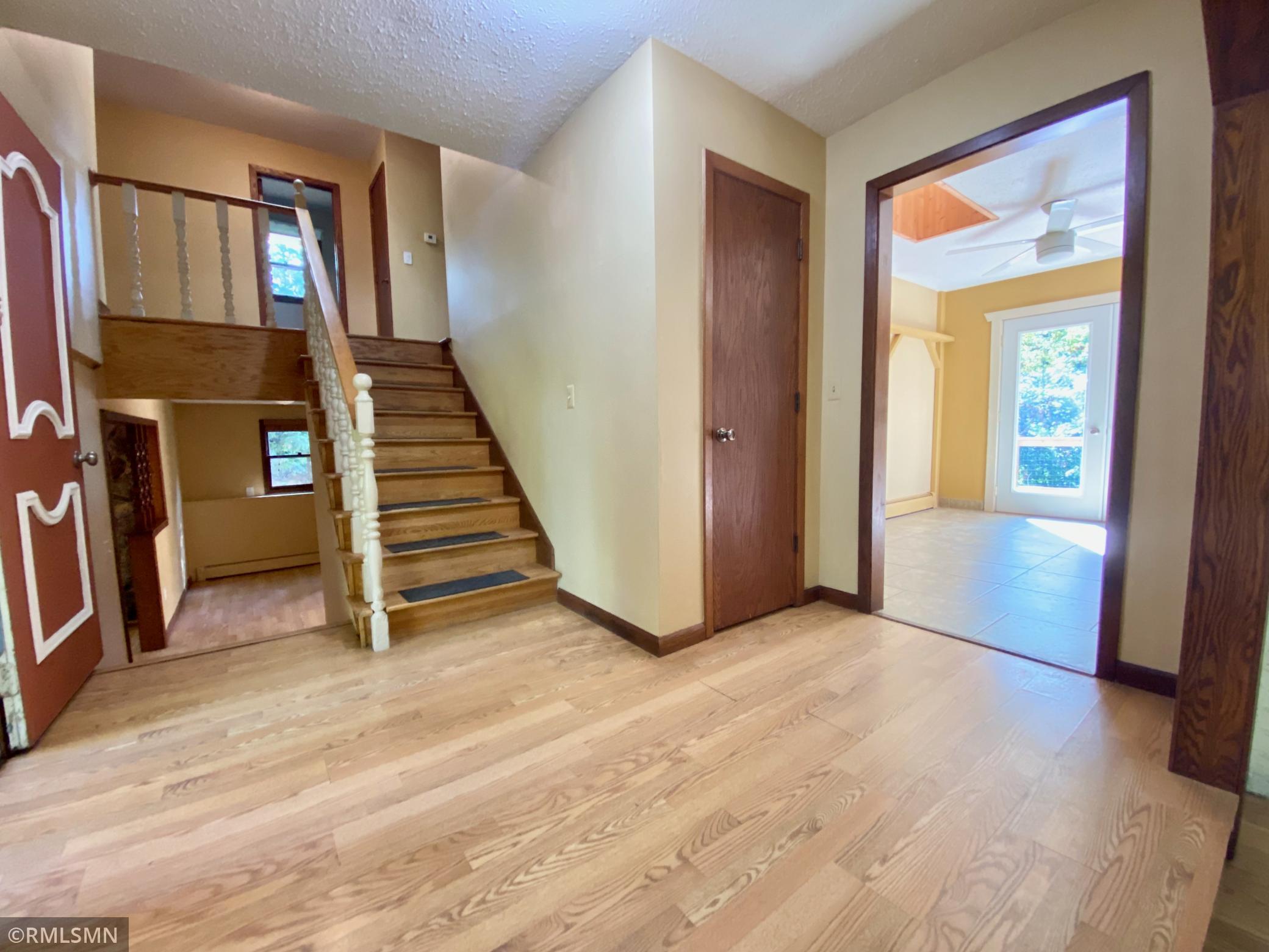 15685 Fish Point Road Prior Lake, MN 55372 - Photo 9 of 23 Gallery Image 9