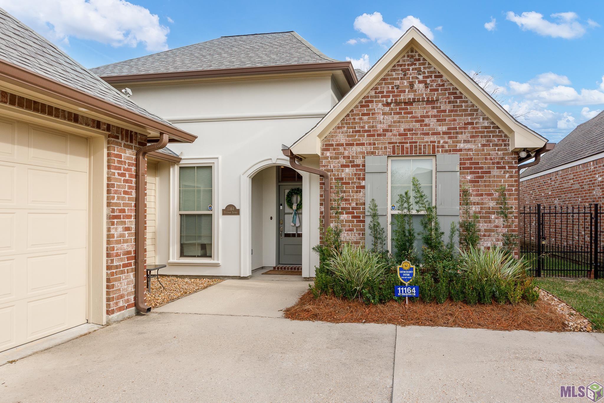 11164 Hillpark Avenue Baton Rouge, LA 70810 - Photo 2 of 23