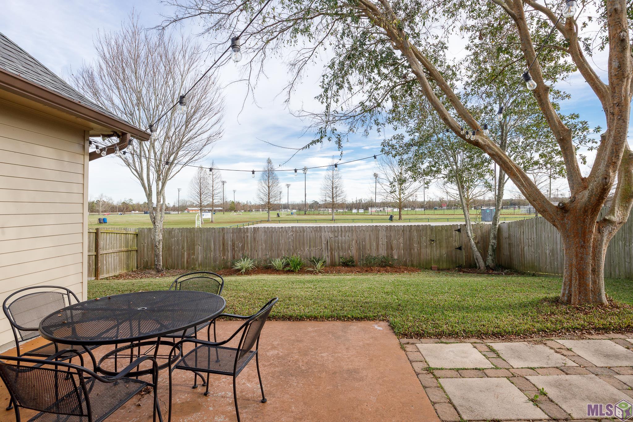 11164 Hillpark Avenue Baton Rouge, LA 70810 - Photo 21 of 23