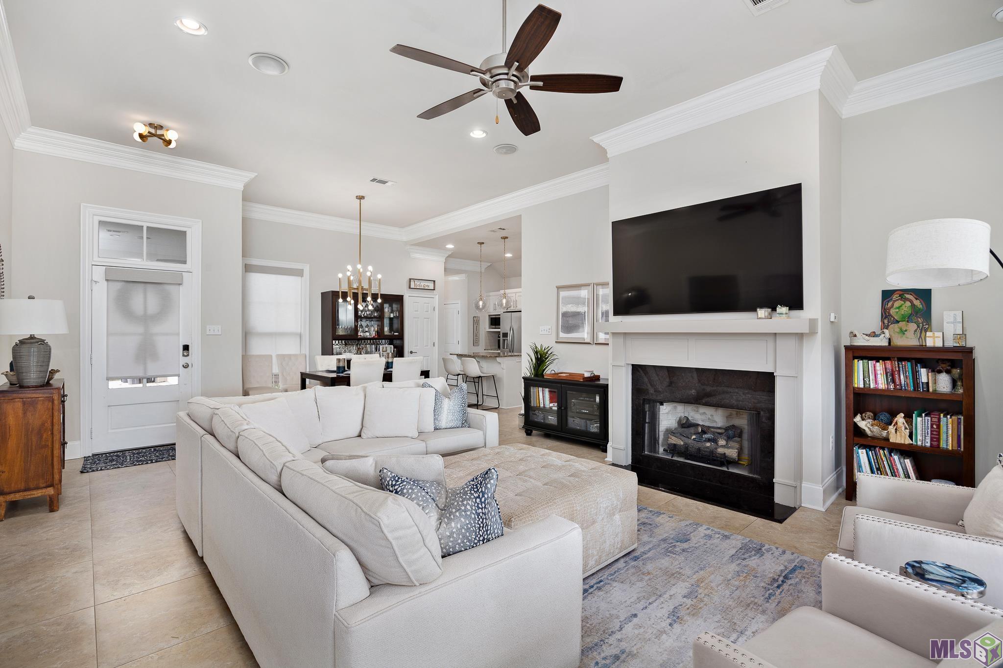 11164 Hillpark Avenue Baton Rouge, LA 70810 - Photo 4 of 23