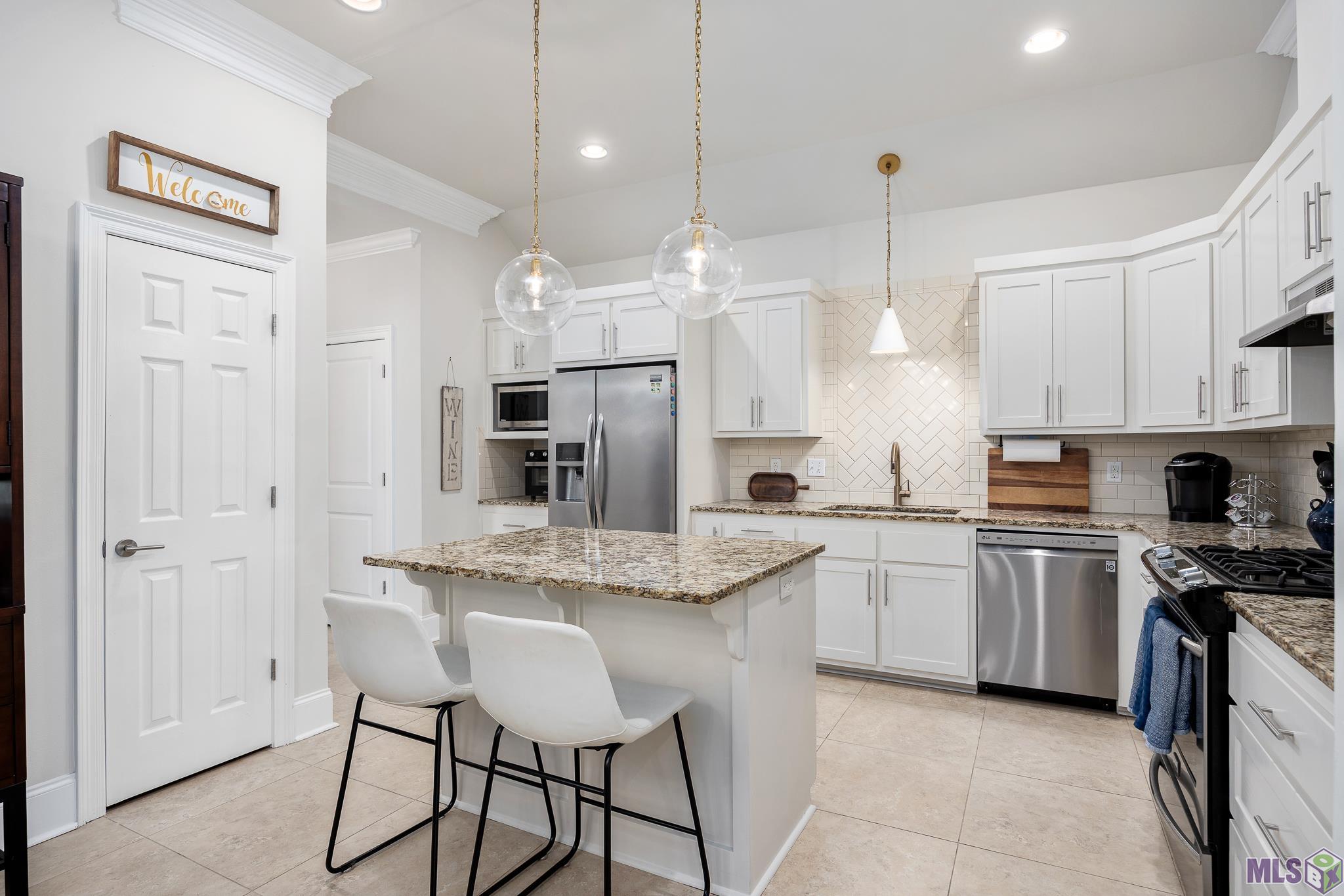 11164 Hillpark Avenue Baton Rouge, LA 70810 - Photo 10 of 23