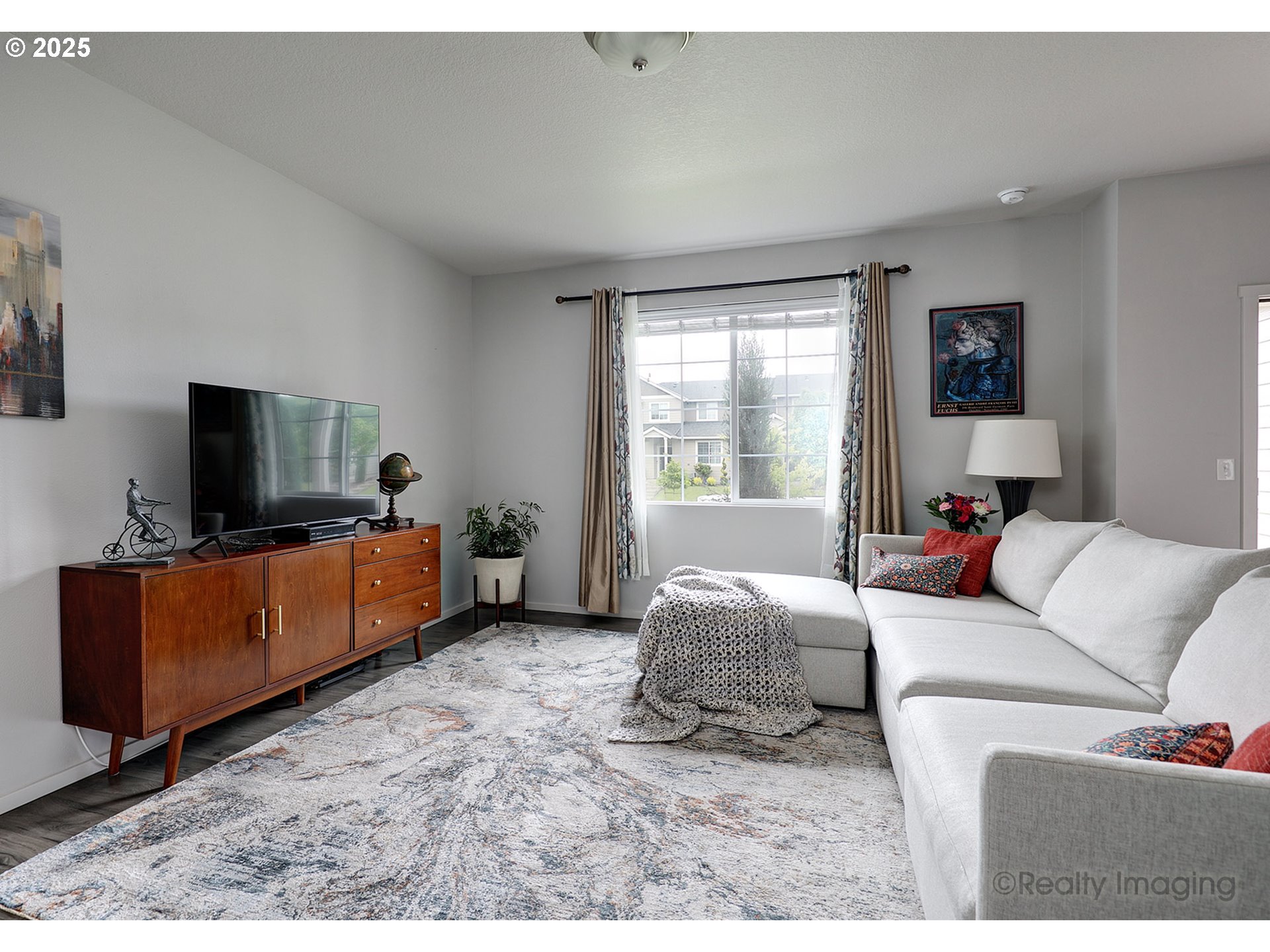 2170 Southeast 16th Street Gresham, OR 97080 - Photo 4 of 27