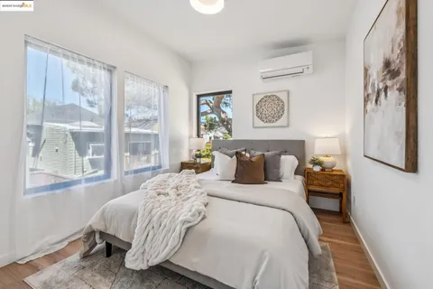 $2,097,000 | 737-739 61st Street, Oakland, CA 94609