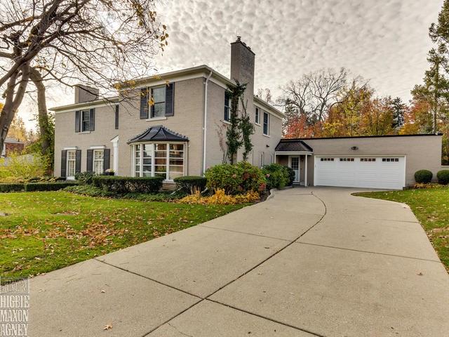 25 Harbor Hill Road Grosse Pointe, MI 48236 - Photo 2 of 40 31307816-1.JPG